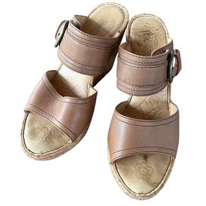 Born leather Pounce wedge cork sandal tan women's size 8 or 39
